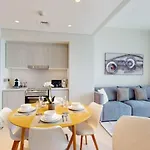 Vida Residences At Creek Beach - Calm One Bedroom