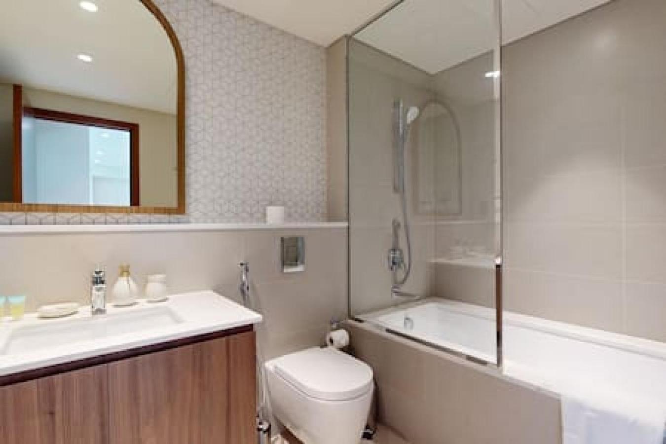 Vida Residences At Creek - Calm One Bedroom Apartment